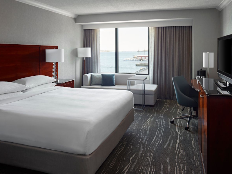 Halifax Marriott Harbourfront Hotel - 1 King Harbor View